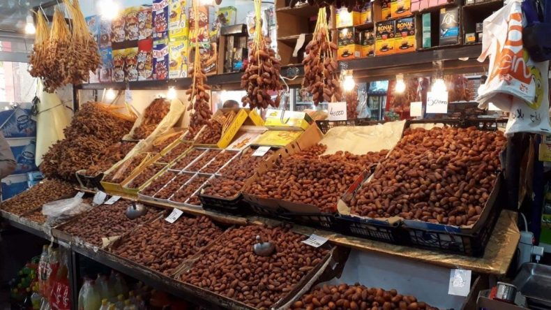 الجزائر تصدر 20 طنا من التمور نحو مالي