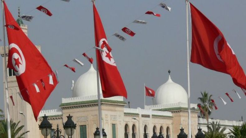 الحكومة التونسية تصادق على مشروع قانون للمساواة في الإرث