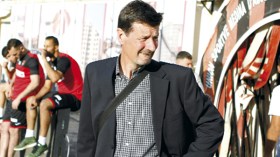 مدرب “سوسطارة” غاضب ويتوعد بـ “غربلة” التشكيلة الأساسية