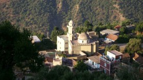 هجرة جماعية لسكان قرية تيغيلت مخلوف ببجاية