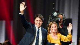 ترودو يفوز بولاية ثانية