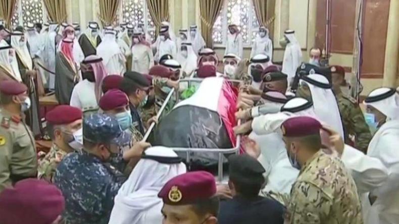 عودة جثمان أمير الكويت الراحل من أمريكا