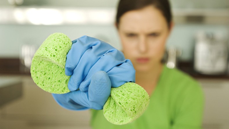 بيتك مليء بالبكتيريا والجراثيم فانتبهي لذلك؟!