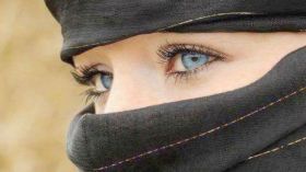 باحثون أمريكيون يحددون “العمر الأجمل” للمرأة!