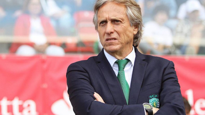 جيسوس يدعو رونالدو للانضمام لفلامنجو