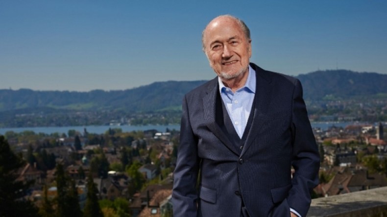 لو كان حياتو متواجدًا لمـَـا قبل بتدخلات الفيفا