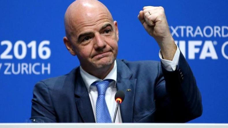 أنفانتينو يهنئ شباب قسنطينة على الفوز بلقب البطولة