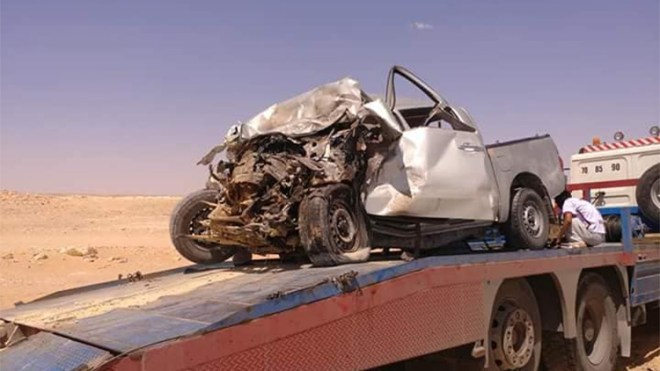 شاهد.. عائلة تنجو بأعجوبة من حادث مرور خطـير بالبويرة