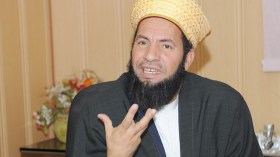 حجيمي: ضروري تجميد قانون الجمعيات الدينية لأنه جائر