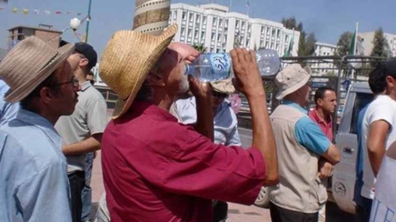 عن حوار الشيطان في حرمة رمضان!