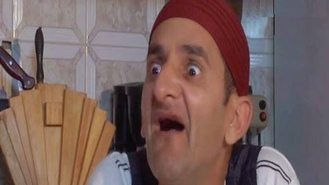 الكوميدي سليمان مختاري من نجم الشاشة في التسعينيات إلى تعيس مأواه الجبال بوهران