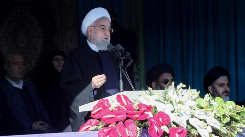 إيران تدعو المسلمين للاتحاد ضد أمريكا