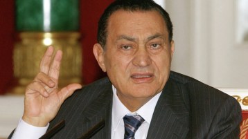 حسني مبارك اعترف أنه حوّل مصر إلى خرابة