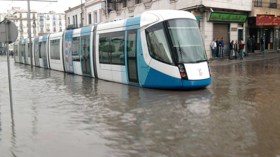 حدوث الفيضانات بحسين داي سببه تدفق المياه من القبة والمقرية