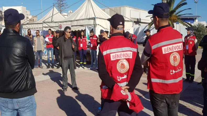 إبراهيم.. الشاب البطل الذي غامر بحياته لإنقاذ 8 غرقى والعشرات من الحراقة
