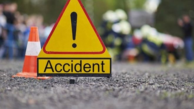 وفاة 3 رعايا أفارقة في حادث مرور بالطريق السيار شرق-غرب