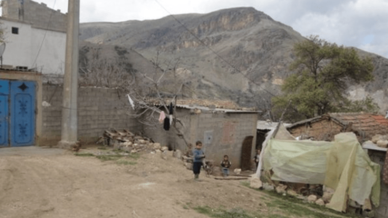 200 عائلة بحي الزوانك تعيش حياة بدائية