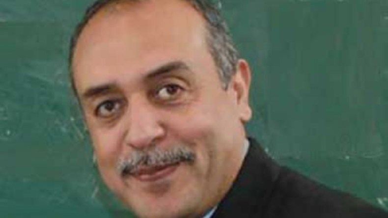 جلال خشاب: يجب توظيف الشعر الشعبي في السينما والإشهار