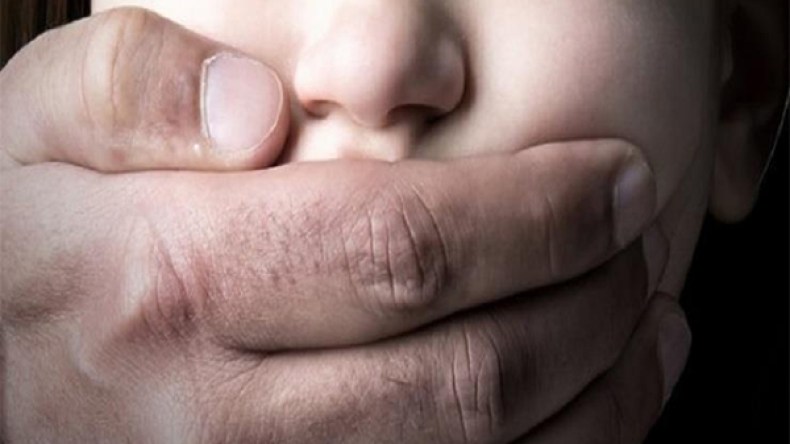 ثلاثينية تختطف ابن أخ زوجها وتحاول قتله بالبليدة