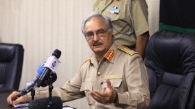 حفتر يأمر قواته بضرب السفن التركية في ليبيا