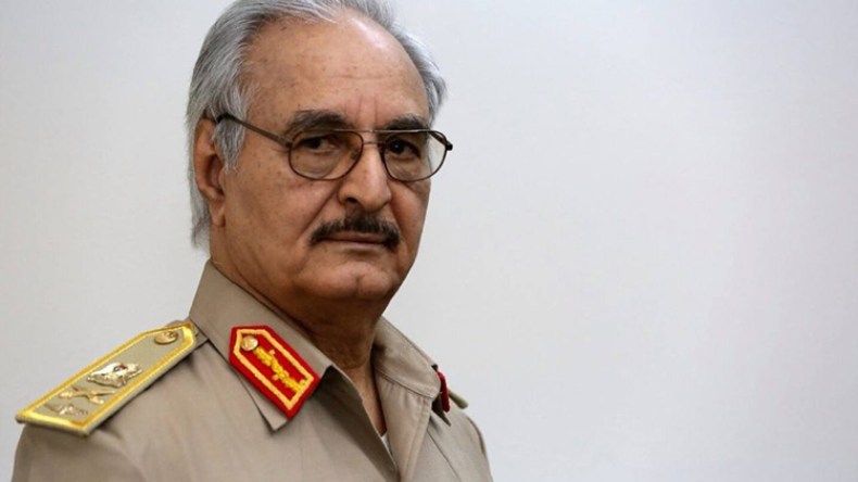 حفتر يهدد بالحرب مجددا.. هل تراجع عن التفاوض؟