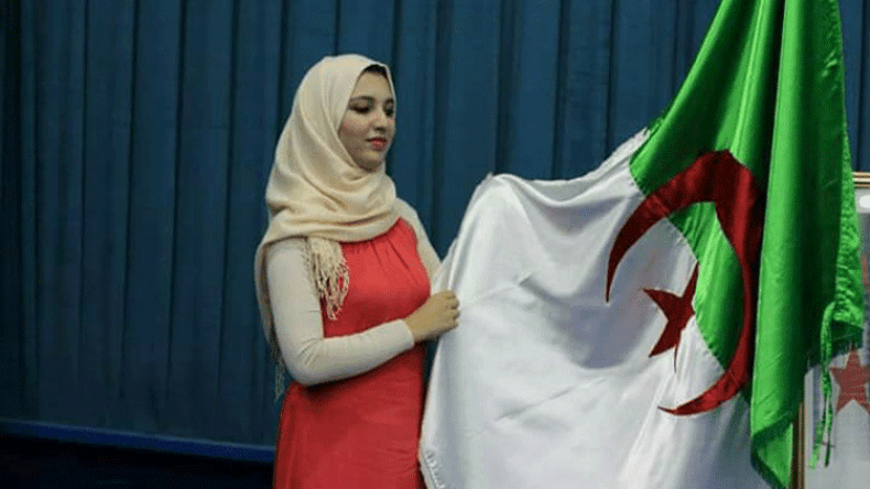 الجزائريتان خولة وإيناس تتأهلان إلى نهائي برنامج الملكة وتنتظران الدعم