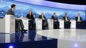 انطلاق فعاليات منتدى “دافوس”