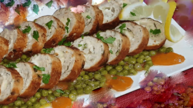 رولي الدجاج بمرق الجلبانة