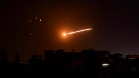 شهيدان وإصابات بقصف إسرائيلي على غزة ودمشق (فيديو)