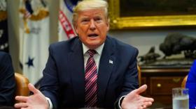 الديمقراطيون يصوغون لائحة اتهامات مساءلة ترامب