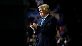 تحدثت مع الملك سلمان وسأوفد بومبيو للقائه