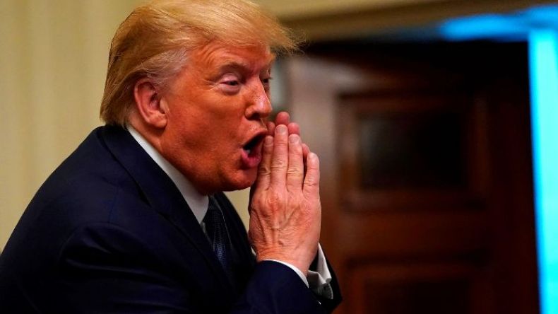 ترامب غير قلق من إجراءات عزله