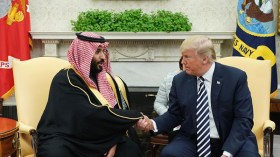 رويترز: ترامب هدد بن سلمان بسحب الدعم العسكري إذا لم يخفض إنتاج النفط