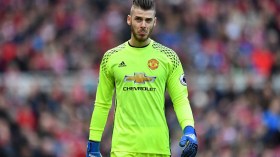 مانشستر يونايتد يخطط لإغراء دي خيا براتب قياسي