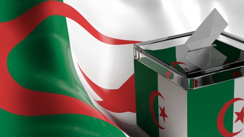 الداخلية تؤكد أن سحب إستمارات إكتتاب التوقيعات سيكون على مستواها