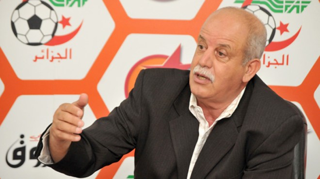 سعدان يغيب عن مؤتمر الفيفا في لندن بسبب “التأشيرة”