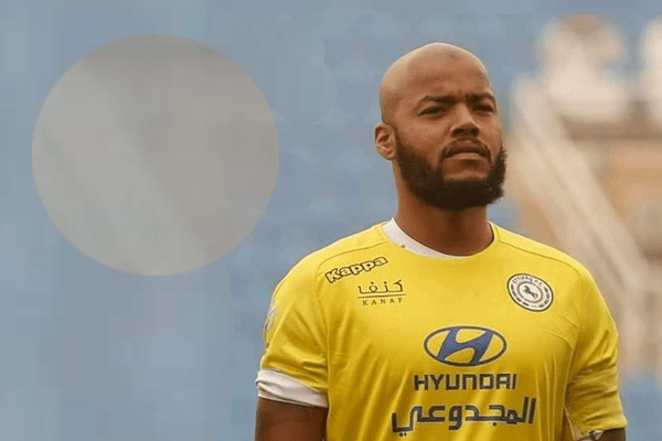 The Greens’ Goalkeeper, “Rais Mbolhi” is in trouble