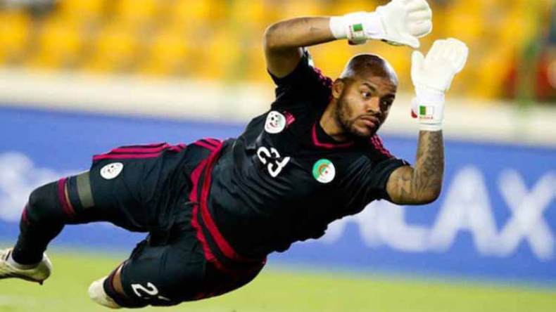 مبولحي يدخل قائمة أساطير “الخضر” بتألق في المونديال وتتويج بالنجمة الثانية