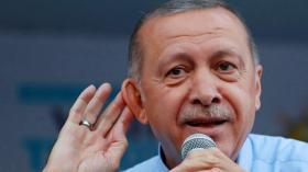 “لا تكن متصلباً. لا تكن أحمق”