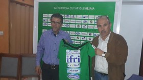  فضّلت رفع التحدي مع “الموب” رغم العروض المغرية