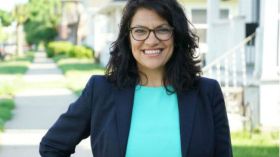 نائبة مسلمة نعتت ترامب بـ “ابن العاهرة”.. وهكذا ردت؟!