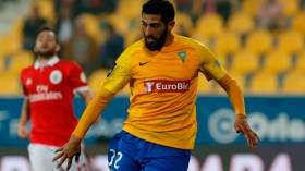 حليش.. يُطرد، يسقط ويعود للخضر