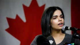 ماذا قال والد الفتاة السعودية رهف؟