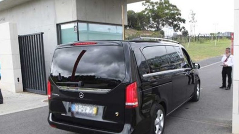 رونالدو يستعدّ لِمواجهة الجزائر مُتخفّيا!