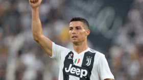 رونالدو أول لاعب يسجل 400 هدف في الدوريات الأوروبية الكبرى