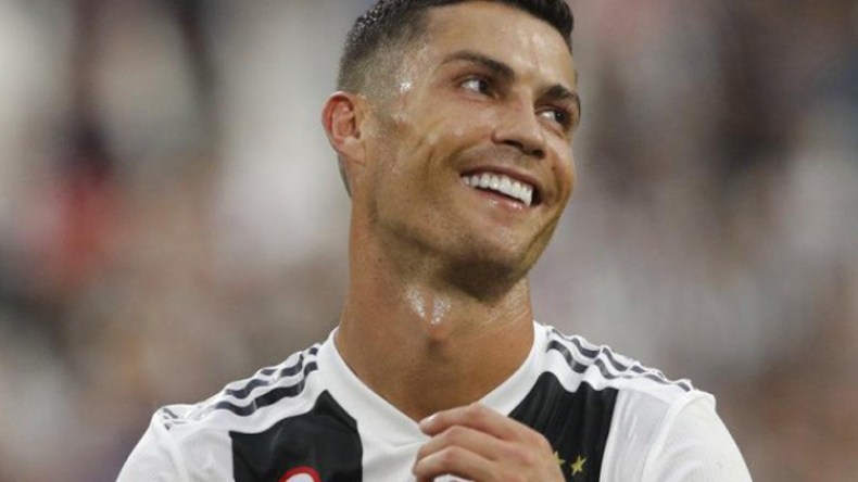 الحكم بسجن كريستيانو رونالدو مع إيقاف التنفيذ!