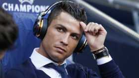 ريال مدريد يتجاهل رونالدو في “فيلم” التتويج بالثالثة عشرة