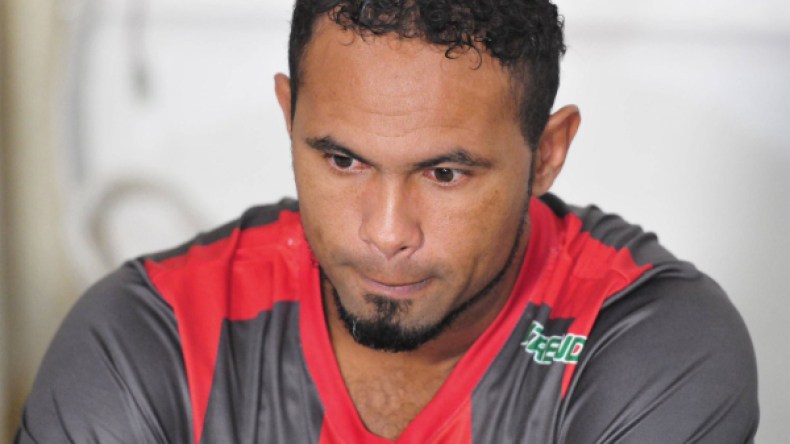 بعد سجنه 6 سنوات.. حارس برازيلي يعود لممارسة كرة القدم