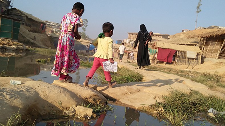 قصص مرعبة… واغتصاب جماعي لفتيات أمام آبائهن