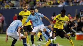 لوروي ساني: كنتُ أتوسّل لـ “محرز” حتى لا يُهيننا كرويا!